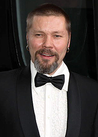 Стиг Хенрик Хофф