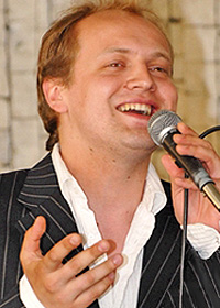Владимир Овчаров