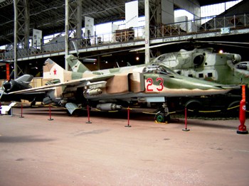 MiG-27 Flogger D Walk Around 