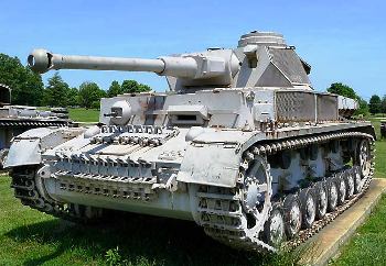 Panzer IV Ausf F2 Sd.Kfz 161-1 Walk Around