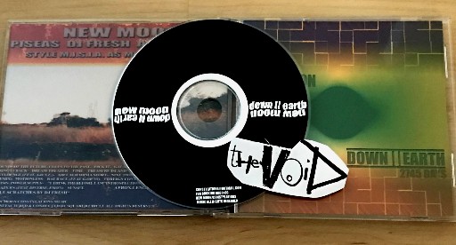 New Moon-Down II Earth-CD-FLAC-2002-THEVOiD