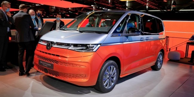 VW представил гибридный Multivan с крутыми технологиями