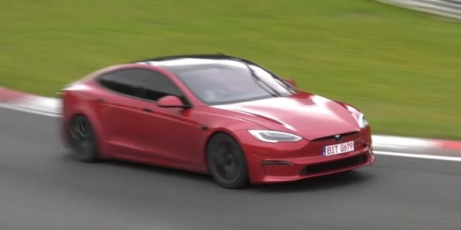 Это нечто! Tesla Model S Plaid побила рекорд Нюрбургринга!