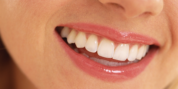 Как вставляют зубы: особенности современной имплантации