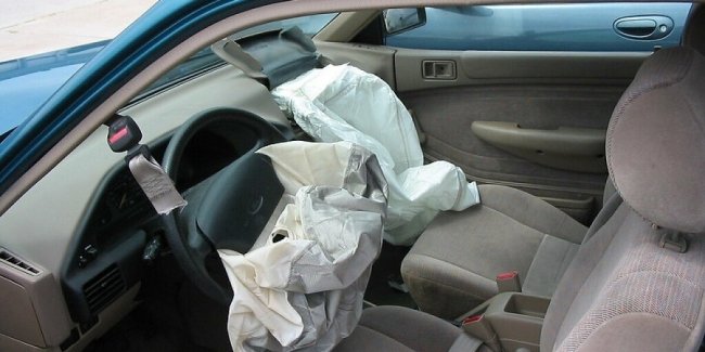 В США проверят еще 30 млн автомобилей с подушками безопасности Takata