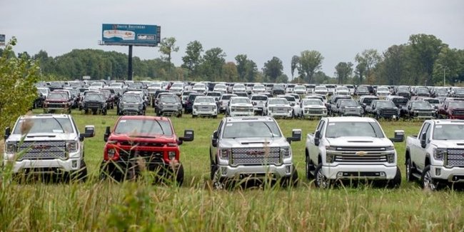 В США обнаружили кладбище новых автомобилей General Motors