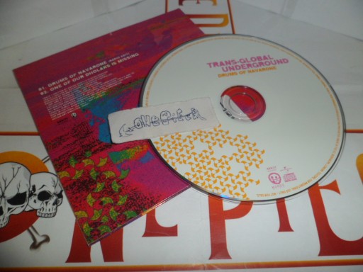 Trans Global Underground-Drums of Navarone-PROMO-CDS-FLAC-2001-oNePiEcE