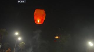 Бегущий: Фильм об Энтони Бурдене (2021)