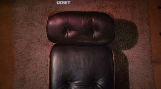 Бегущий: Фильм об Энтони Бурдене (2021)